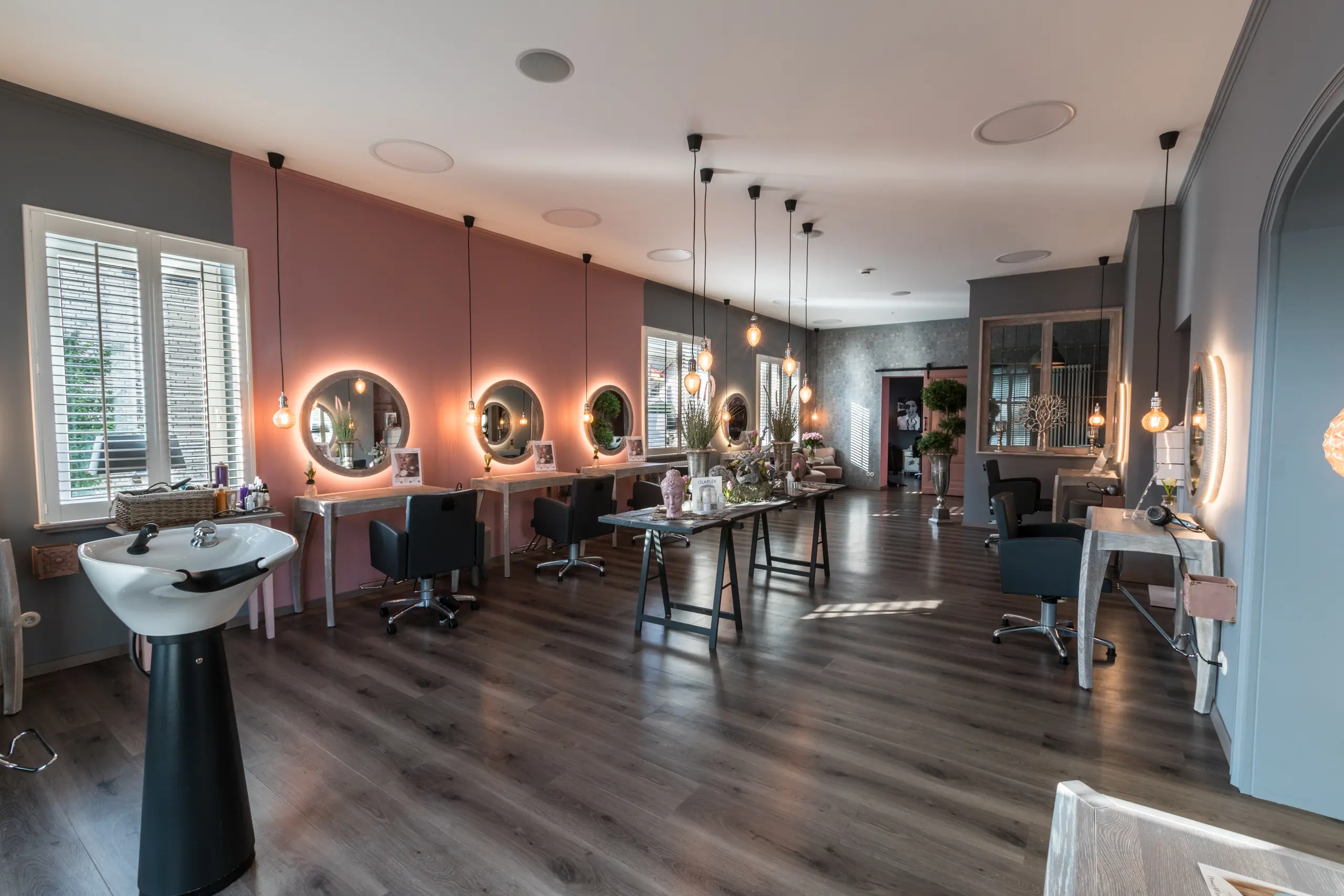 Sabrina Poser Biostetik Hair and Beauty Salon 04