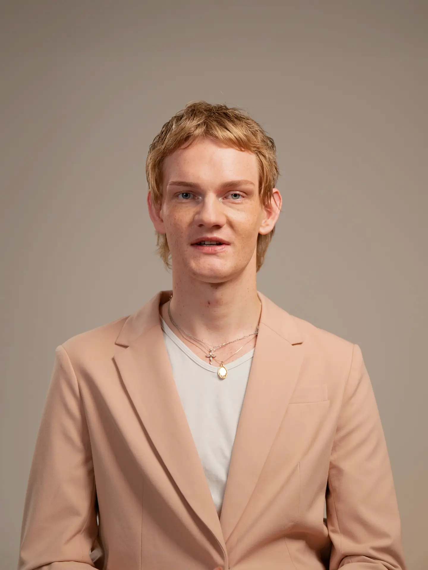 Sabrina Poser Friseur Herford Team Jan Portrait2