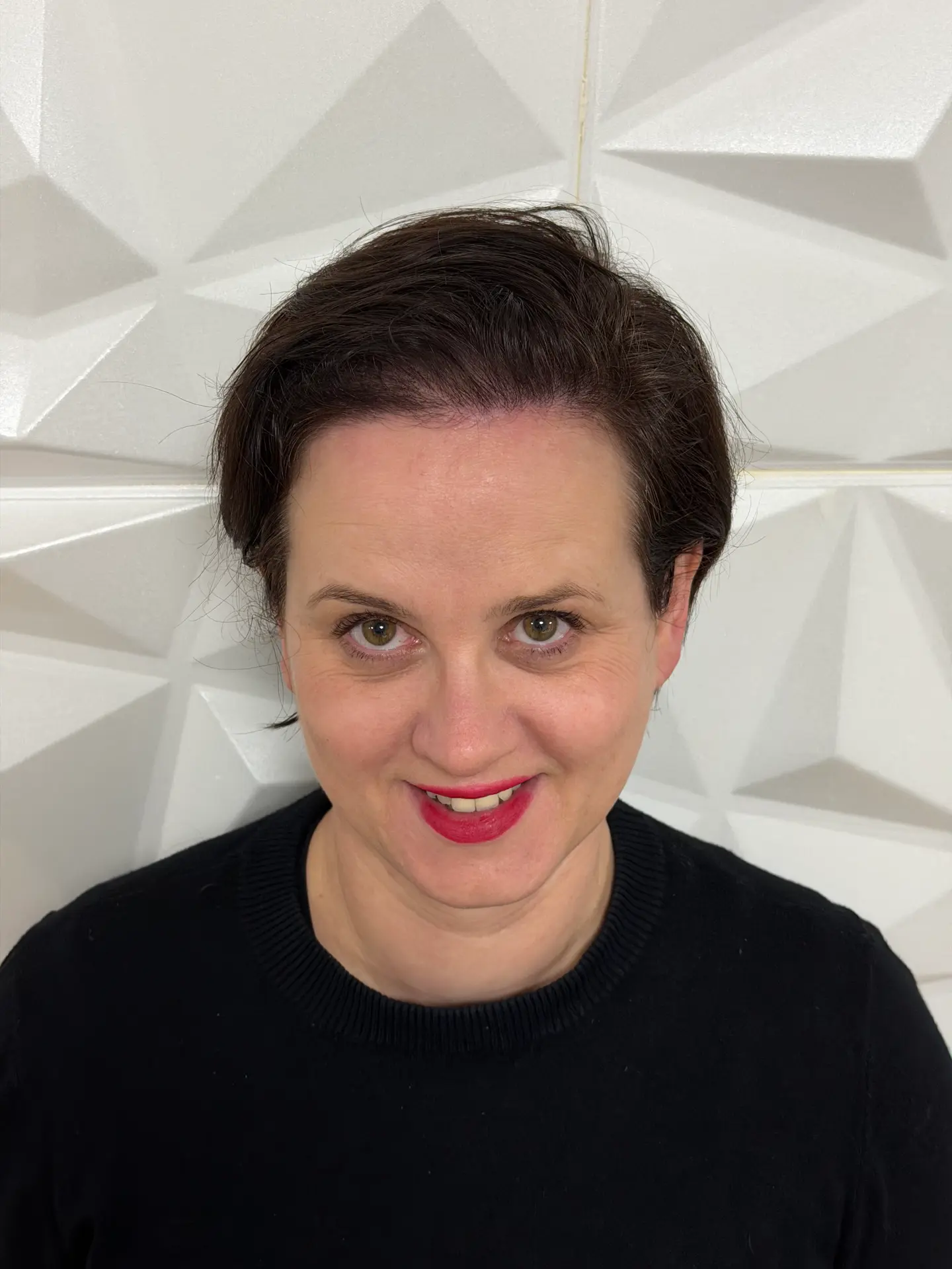 Sabrina Poser Friseur Herfort La Biosthétique Kopfhautpigmentierung 01