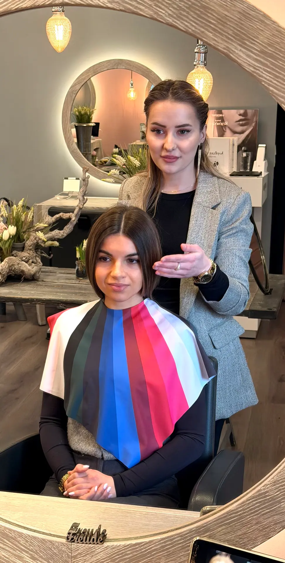 Sabrina Poser La Biosthétique Friseur Herford Silhouette Sculting 06